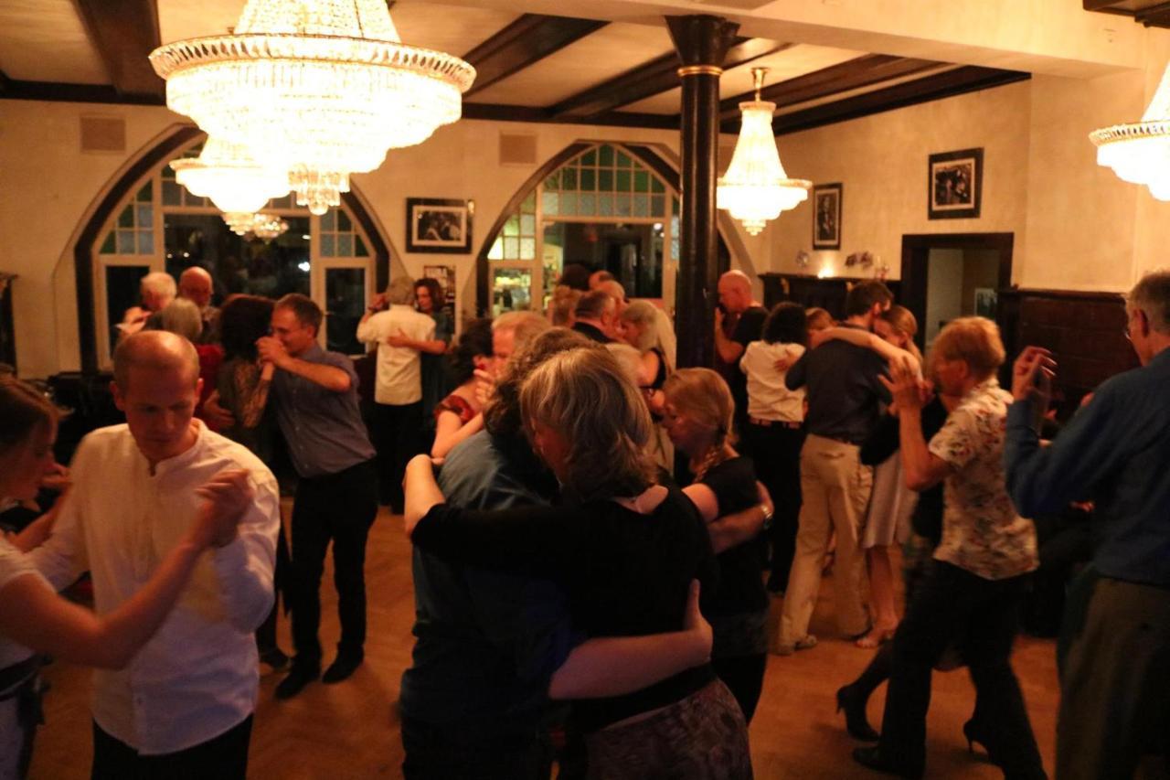 Fachwerk-Kultur-Pension Tangobruecke アインベック エクステリア 写真